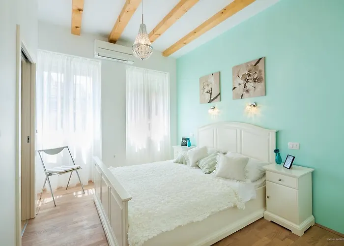 Appartement Aldo Center *