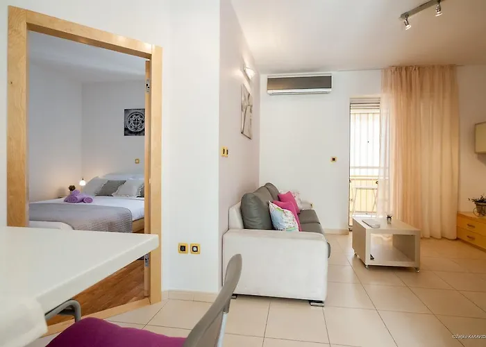 Appartement Aldo Center *